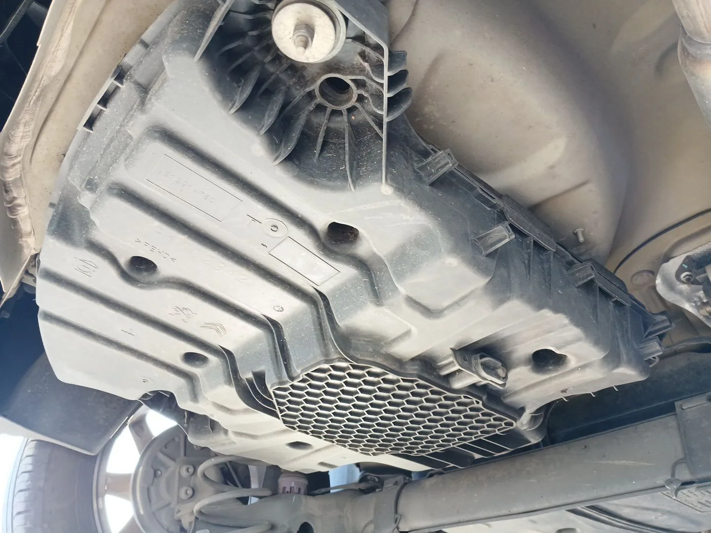 Deposito Adblue para Peugeot 208 I (Ca_, Cc_)