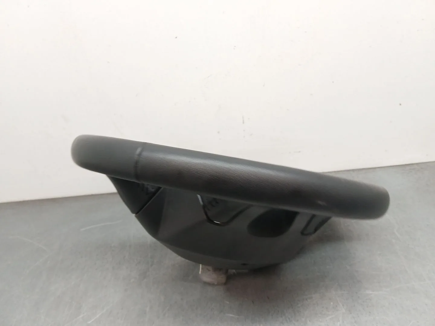 Volante para Renault Megane Iii Hatchback (Bz0/1_, B3_)