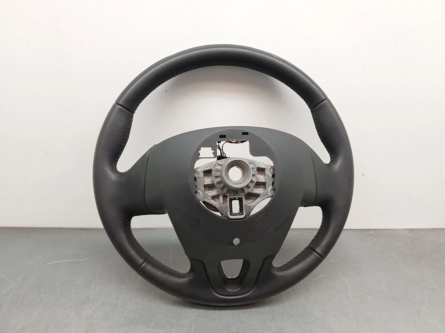Volante para Renault Megane Iii Hatchback (Bz0/1_, B3_)