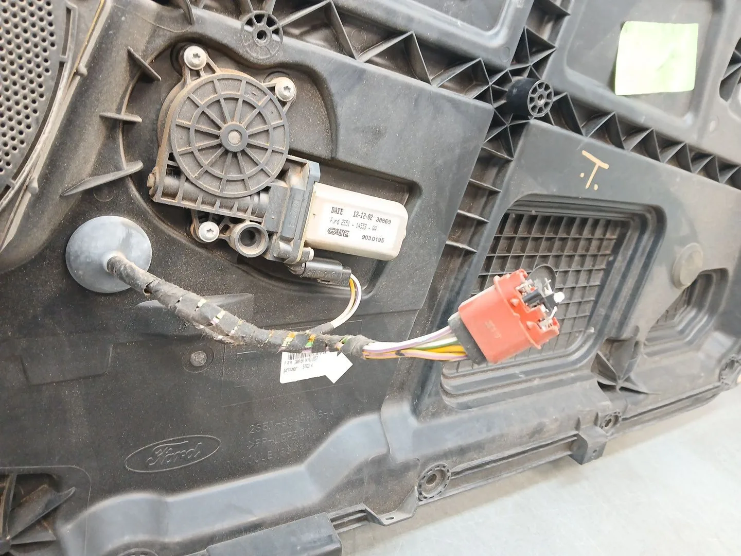 Elevalunas Delantero Derecho para Ford Fiesta V (Jh_, Jd_)