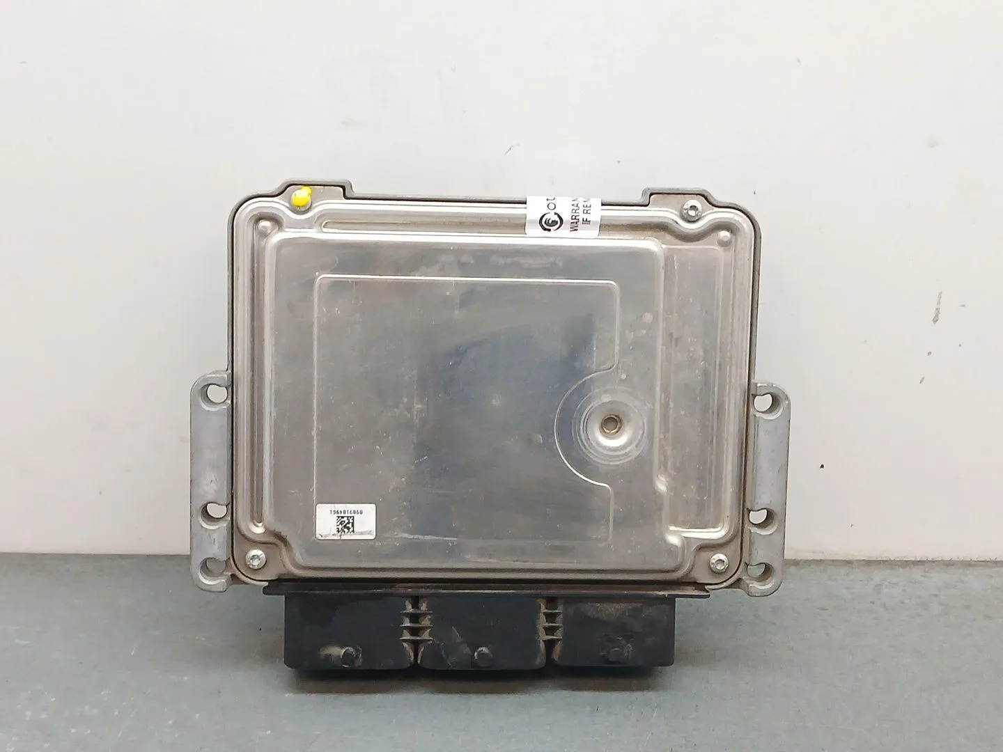 Centralita Motor Uce para Ford Transit Courier