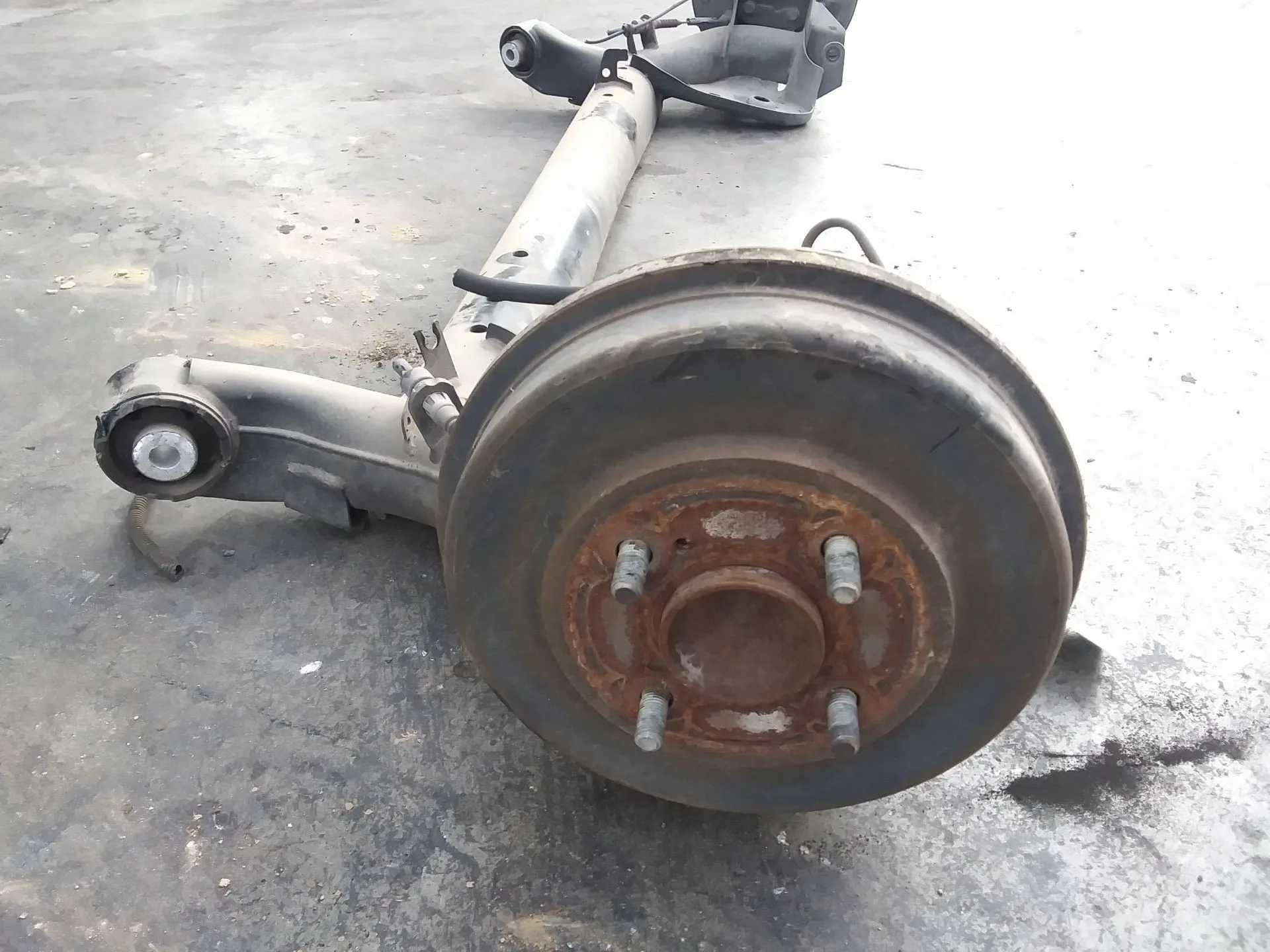 Puente Trasero para Ford Transit Courier
