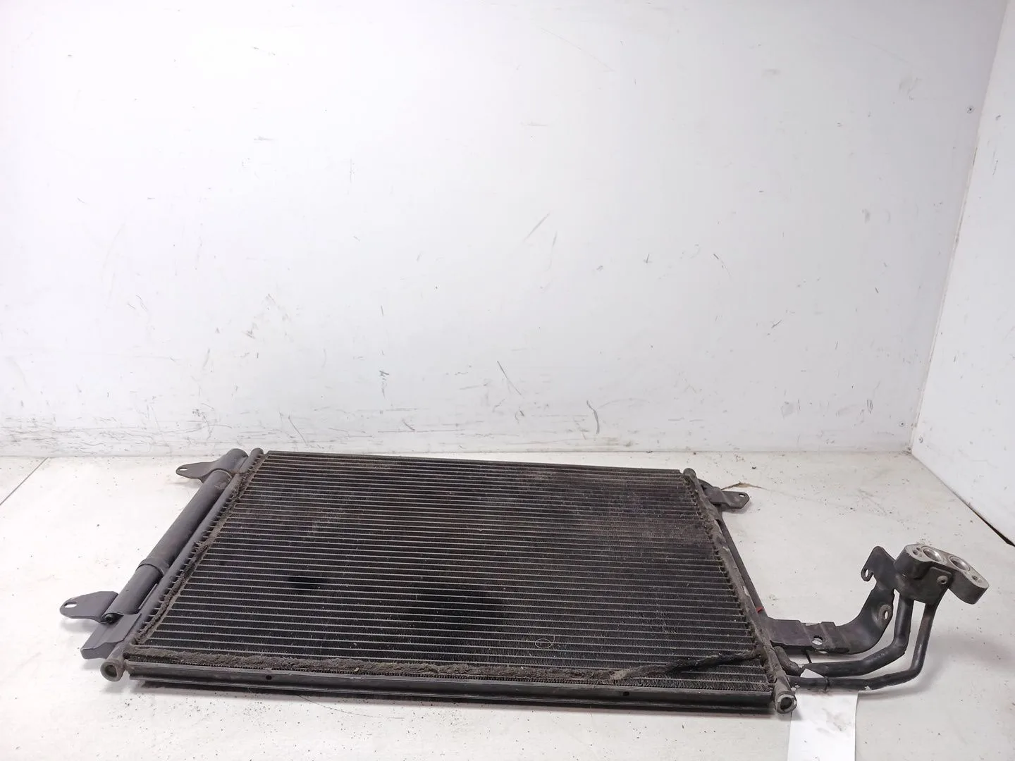 Condensador / Radiador Aire Acondicionado para Volkswagen Golf V (1K1)