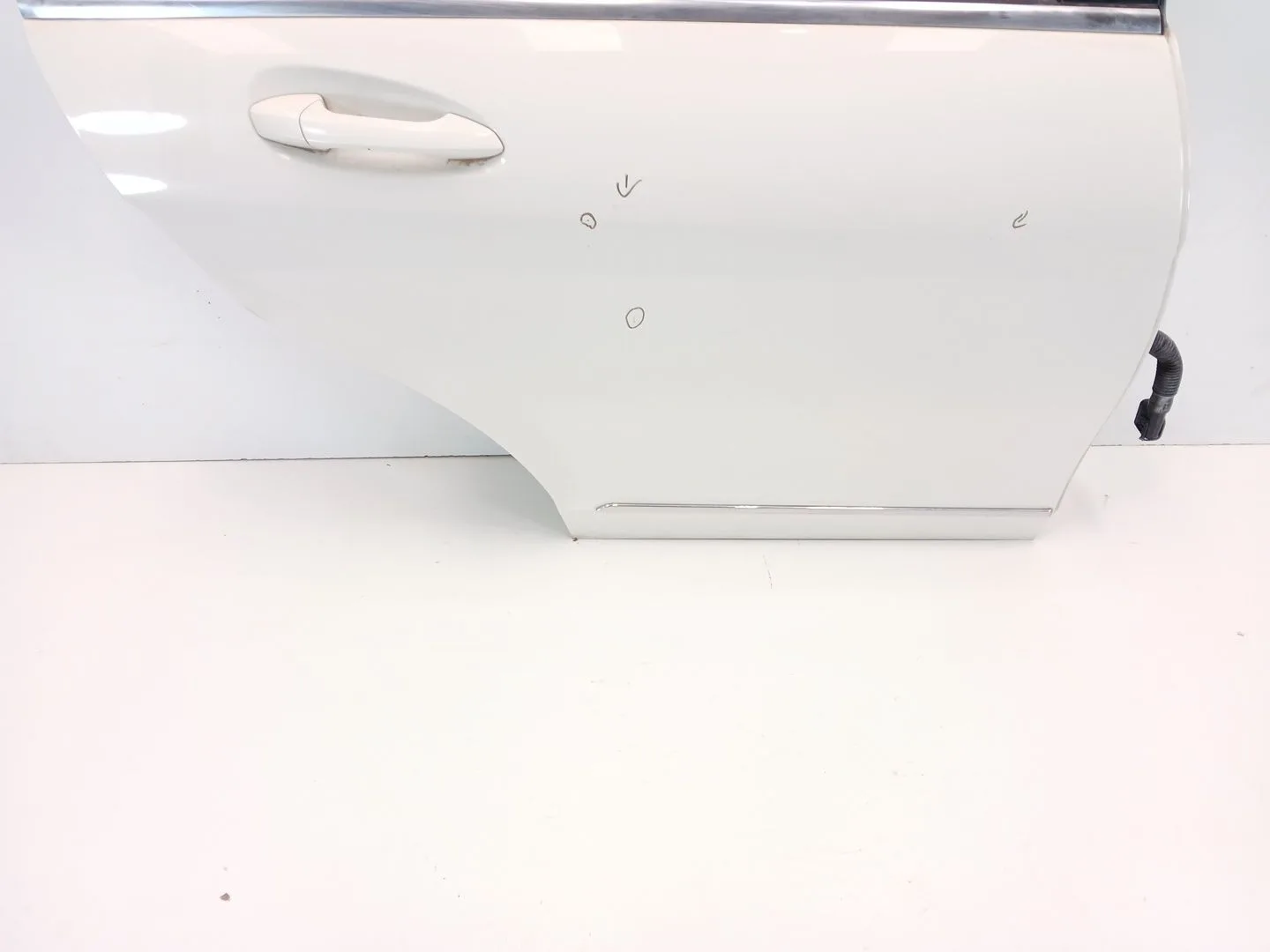 Puerta Trasera Derecha para Mercedes-Benz Clase C (W204)