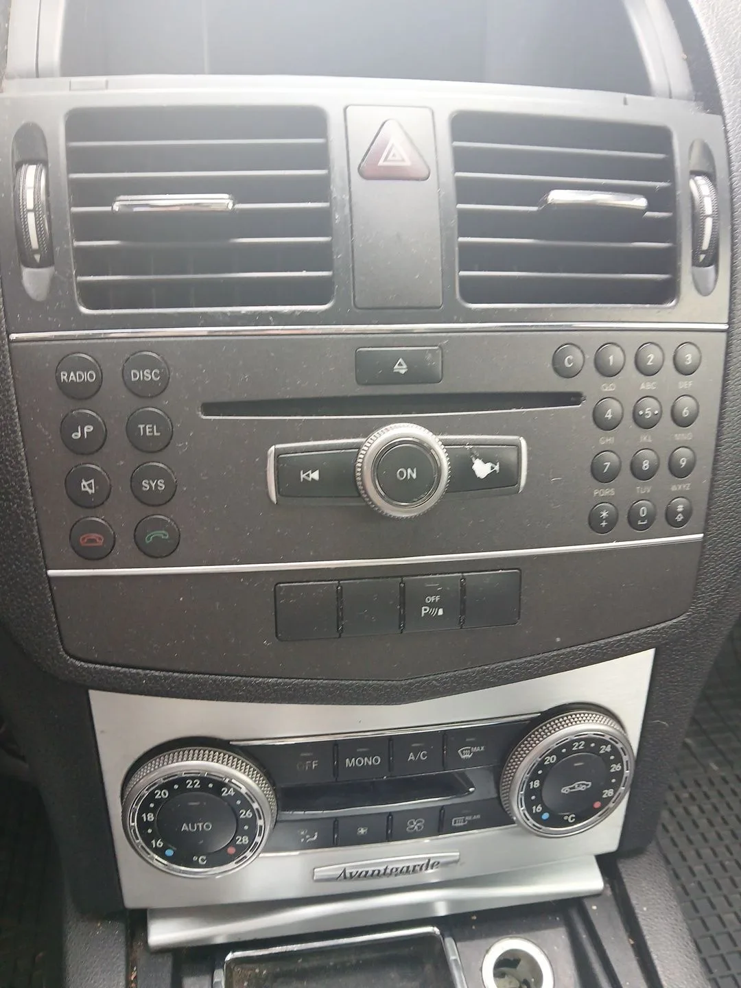 Sistema Audio / Radio Cd para Mercedes-Benz Clase C (W204)