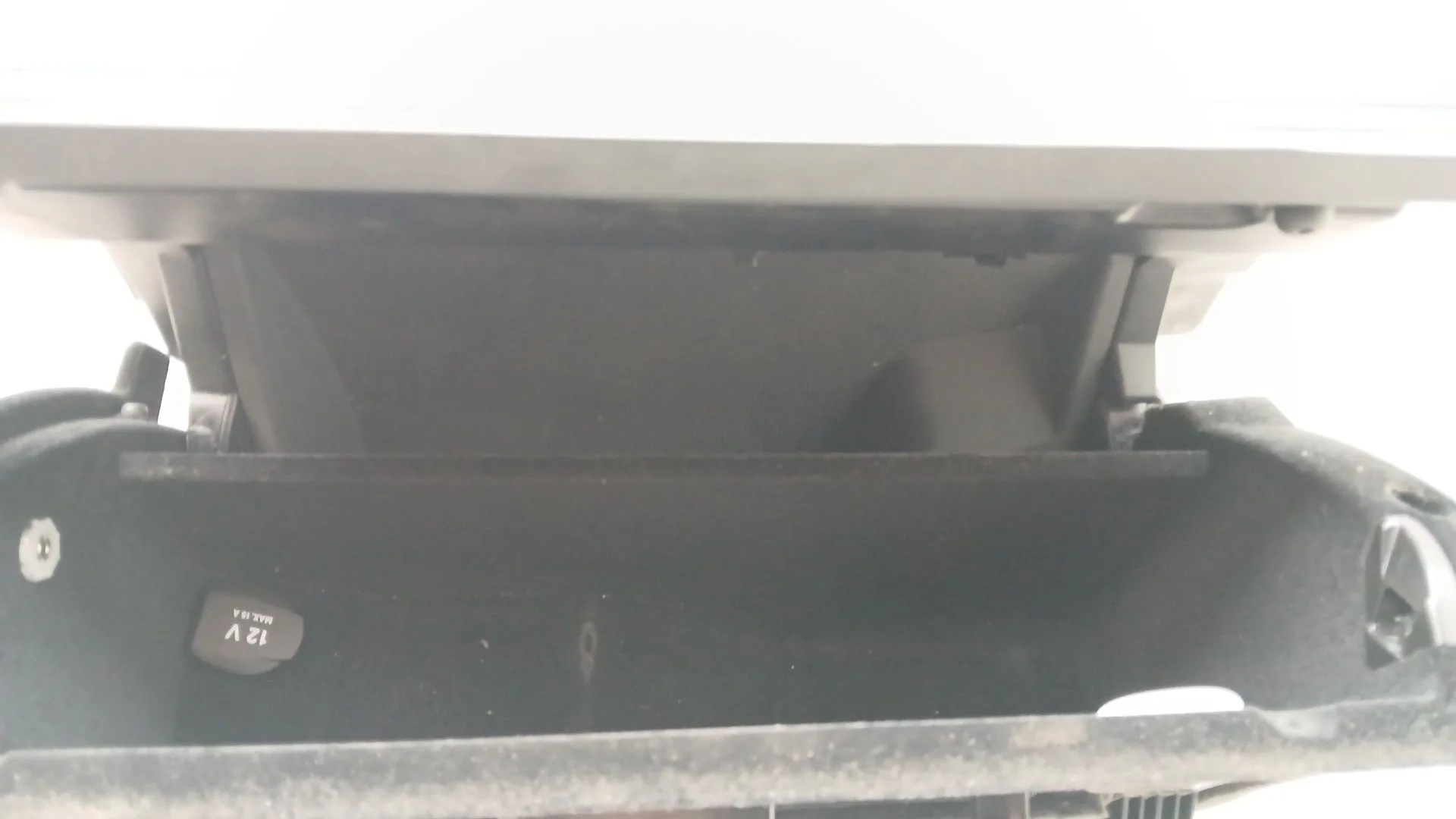 Guantera para Mercedes-Benz Clase C (W204)