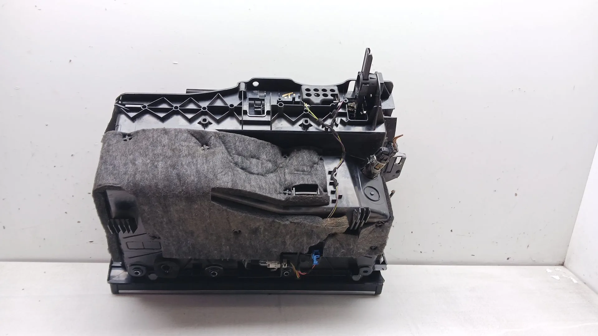 Guantera para Mercedes-Benz Clase C (W204)