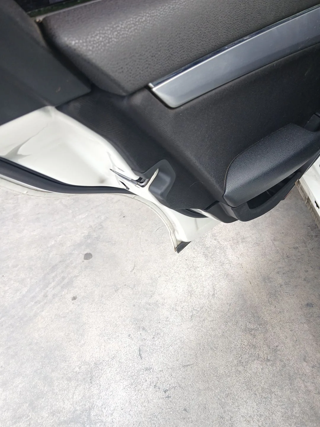 Cerradura Puerta Trasera Izquierda para Mercedes-Benz Clase C (W204)