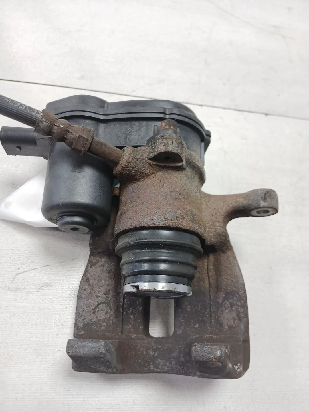 Pinza Freno Trasera Izquierda para Audi A4 Ber. (B8)