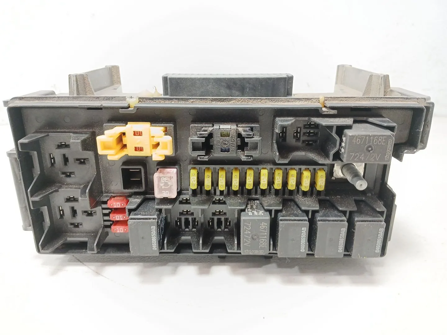 Caja Reles / Fusibles para Chrysler Jeep Gr.cherokee (Wh)