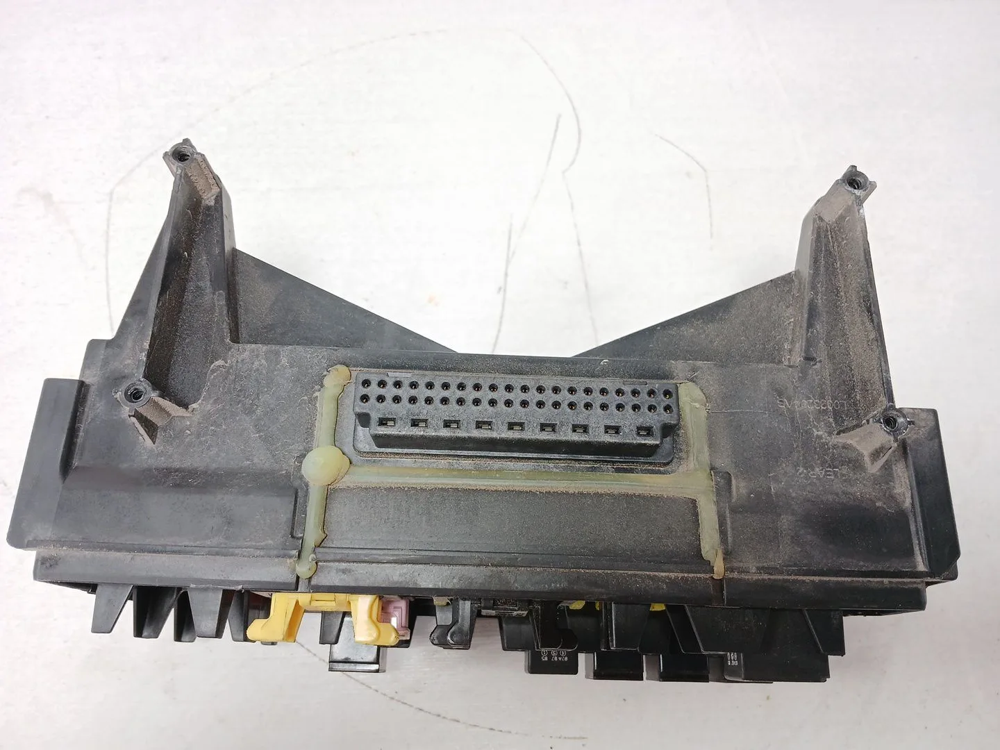 Caja Reles / Fusibles para Chrysler Jeep Gr.cherokee (Wh)