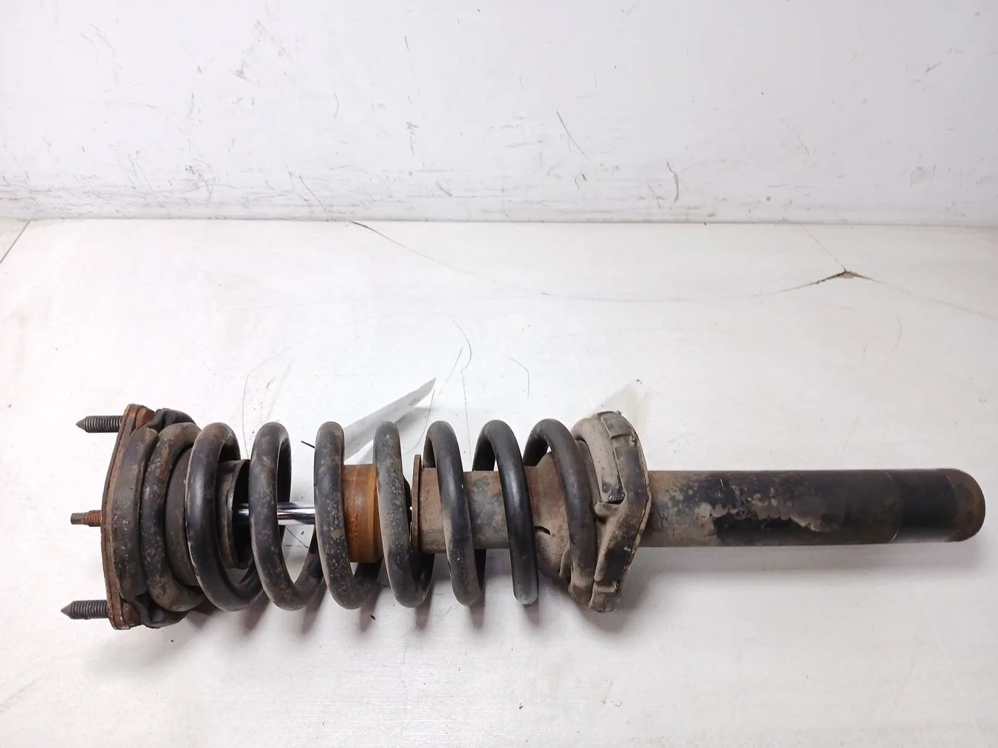 Amortiguador Delantero Izquierdo para Chrysler Jeep Gr.cherokee (Wh)