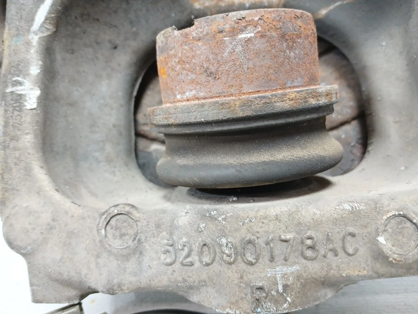 Mangueta Delantera Derecha para Chrysler Jeep Gr.cherokee (Wh)