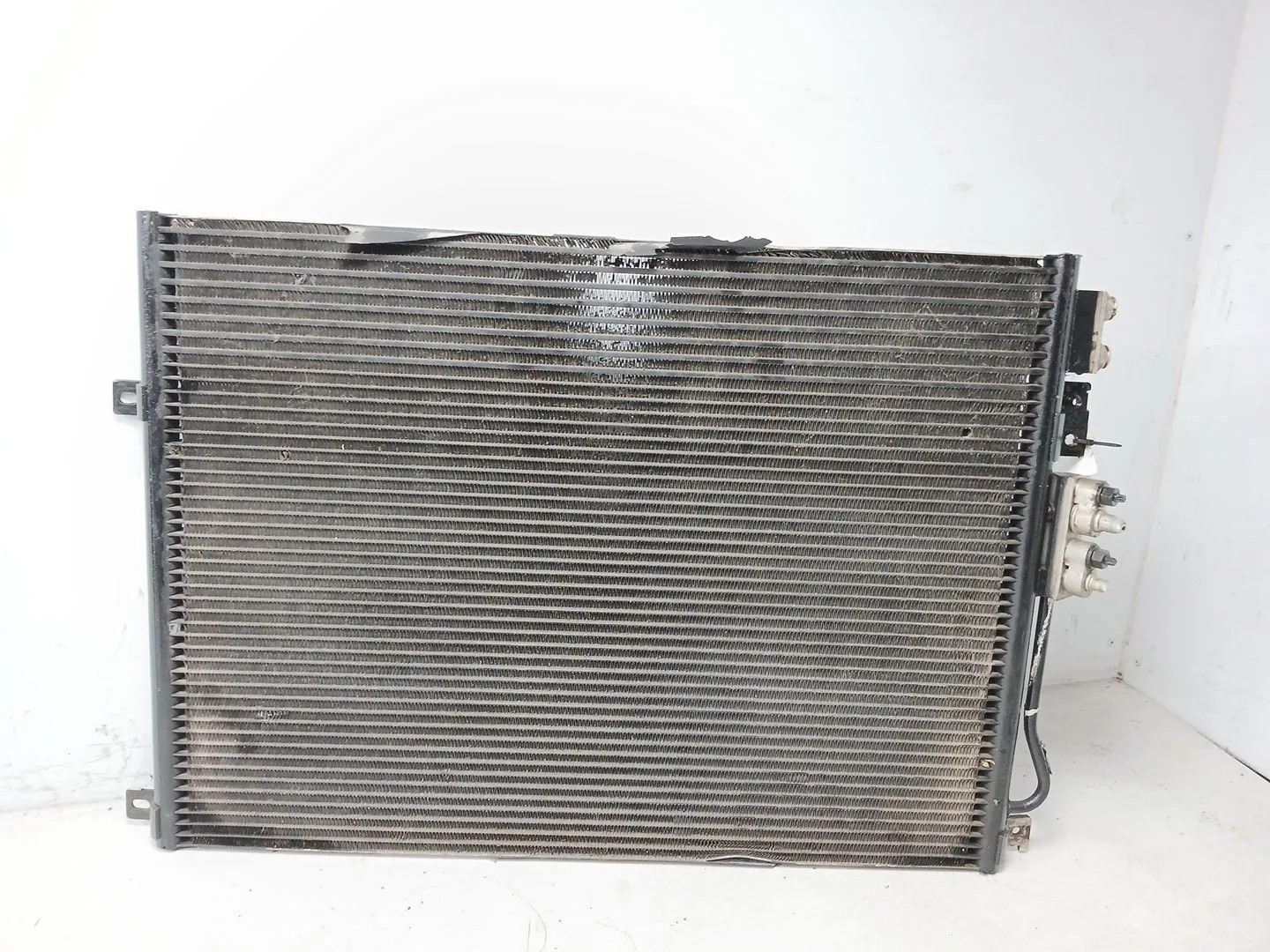 Condensador / Radiador Aire Acondicionado para Chrysler Jeep Gr.cherokee (Wh)
