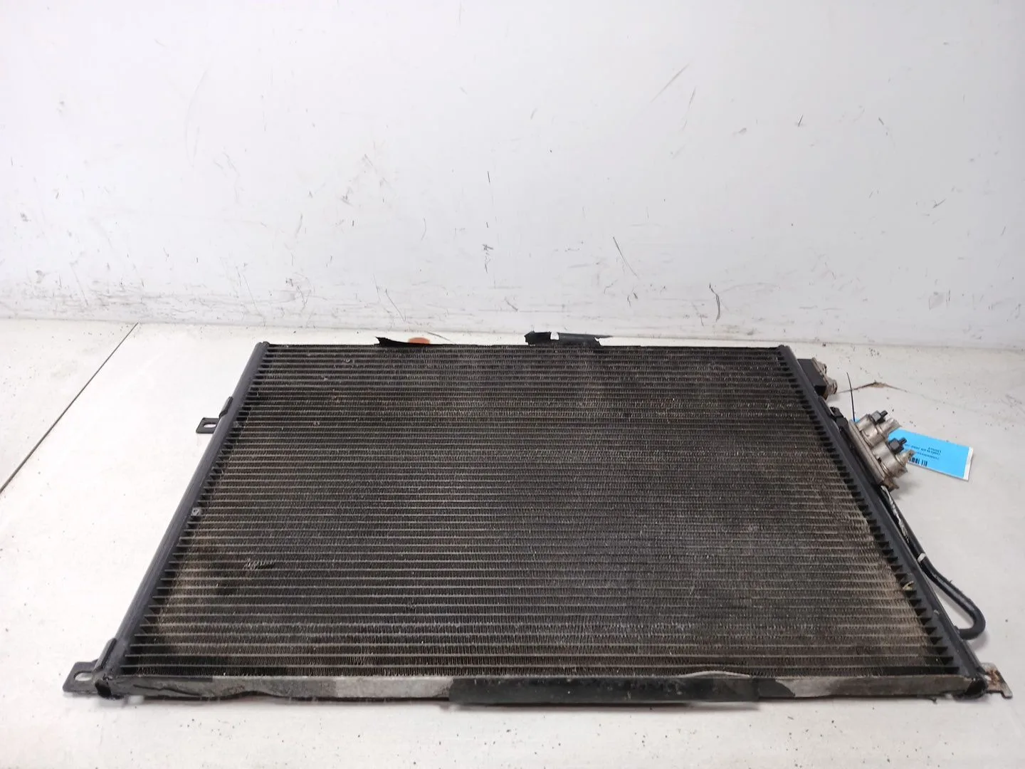 Condensador / Radiador Aire Acondicionado para Chrysler Jeep Gr.cherokee (Wh)
