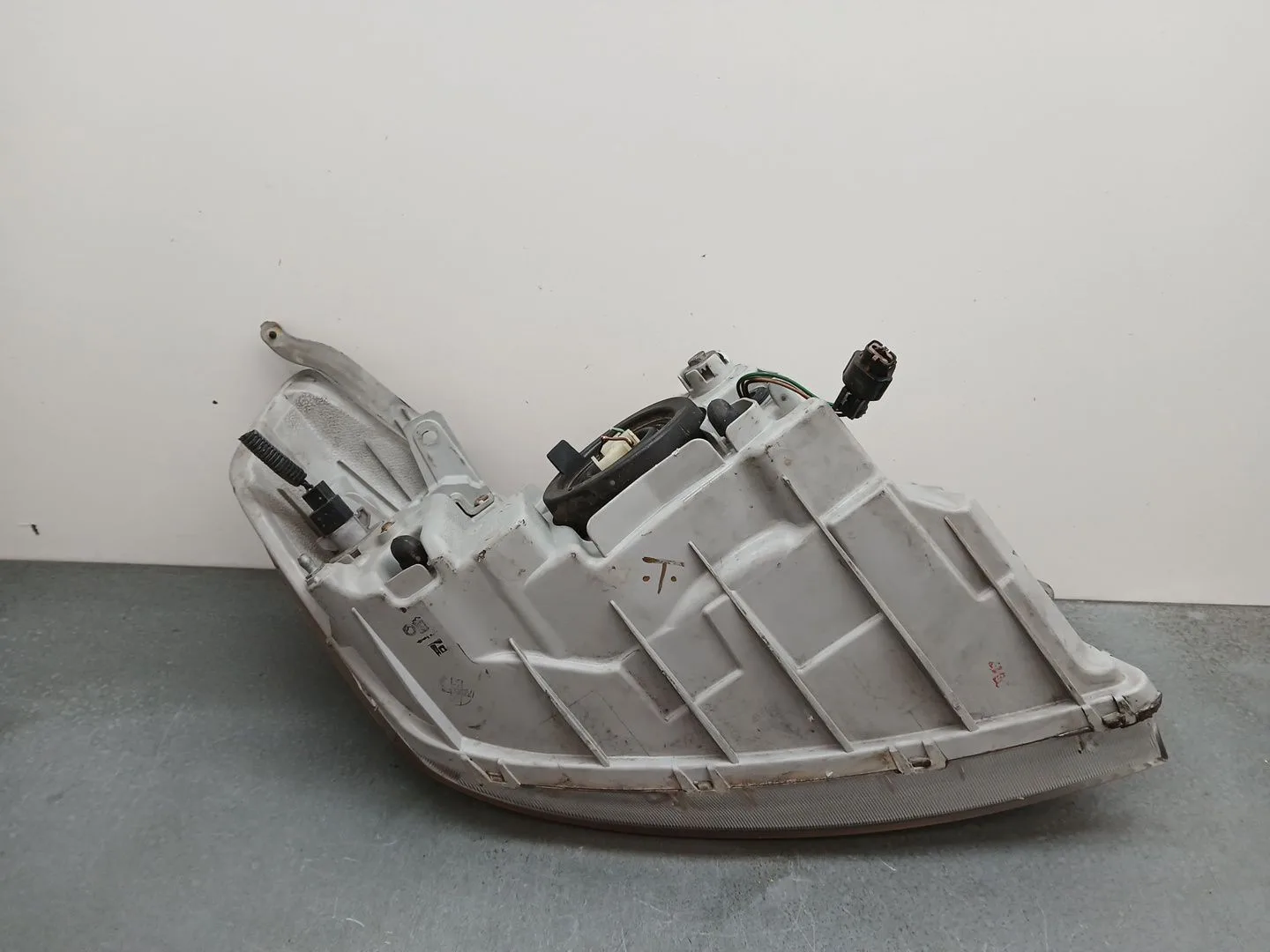 Faro Izquierdo para Chevrolet Aveo / Kalos Sedan (T250, T255)