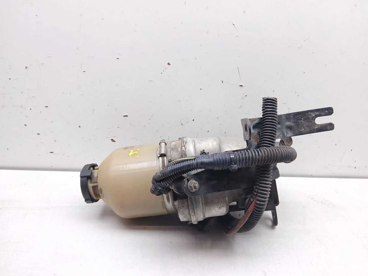 Bomba Direccion para Opel Zafira A Monospace (T98)