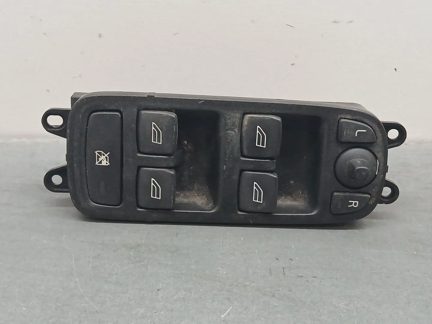 Mando Elevalunas Delantero Izquierdo para Volvo V50 (545)