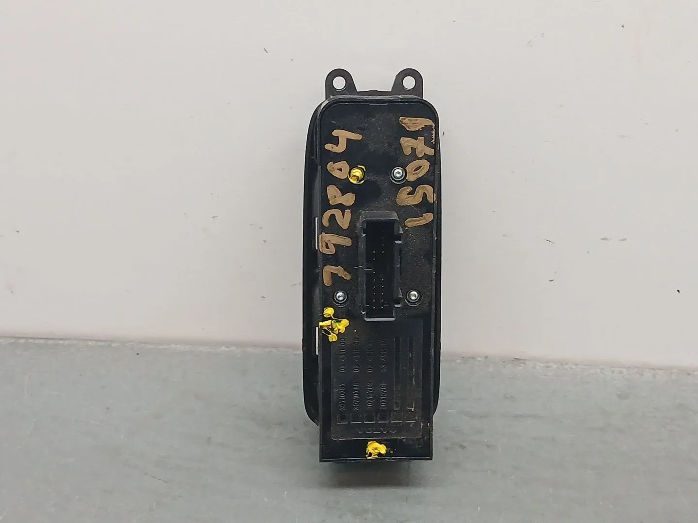 Mando Elevalunas Delantero Izquierdo para Volvo V50 (545)