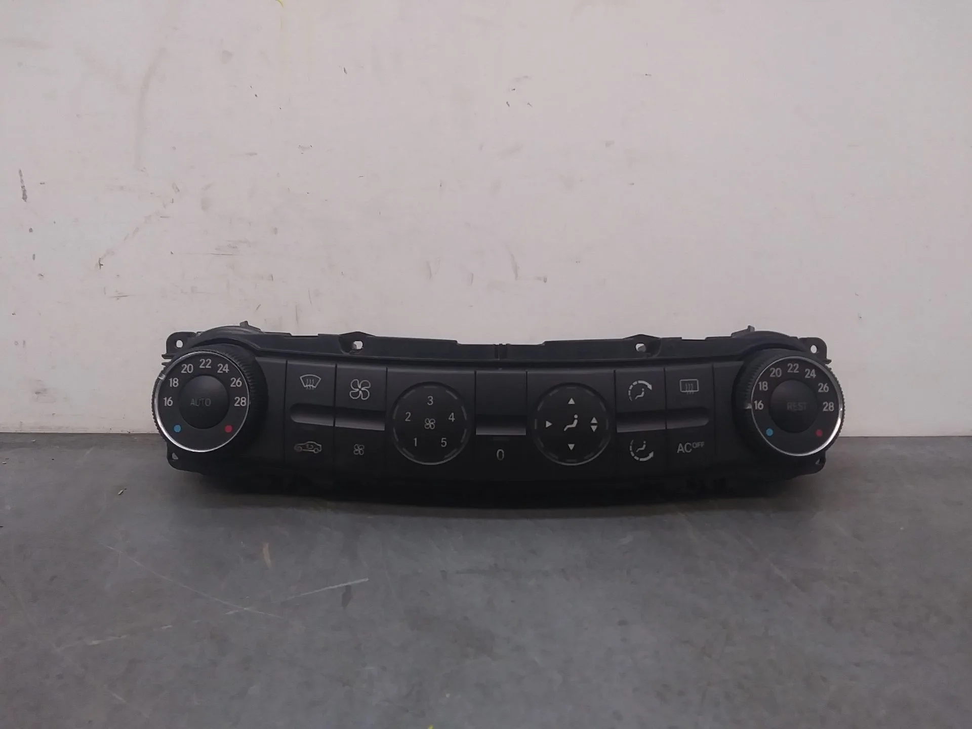 Mando Climatizador para Mercedes-Benz Clase E (W211)