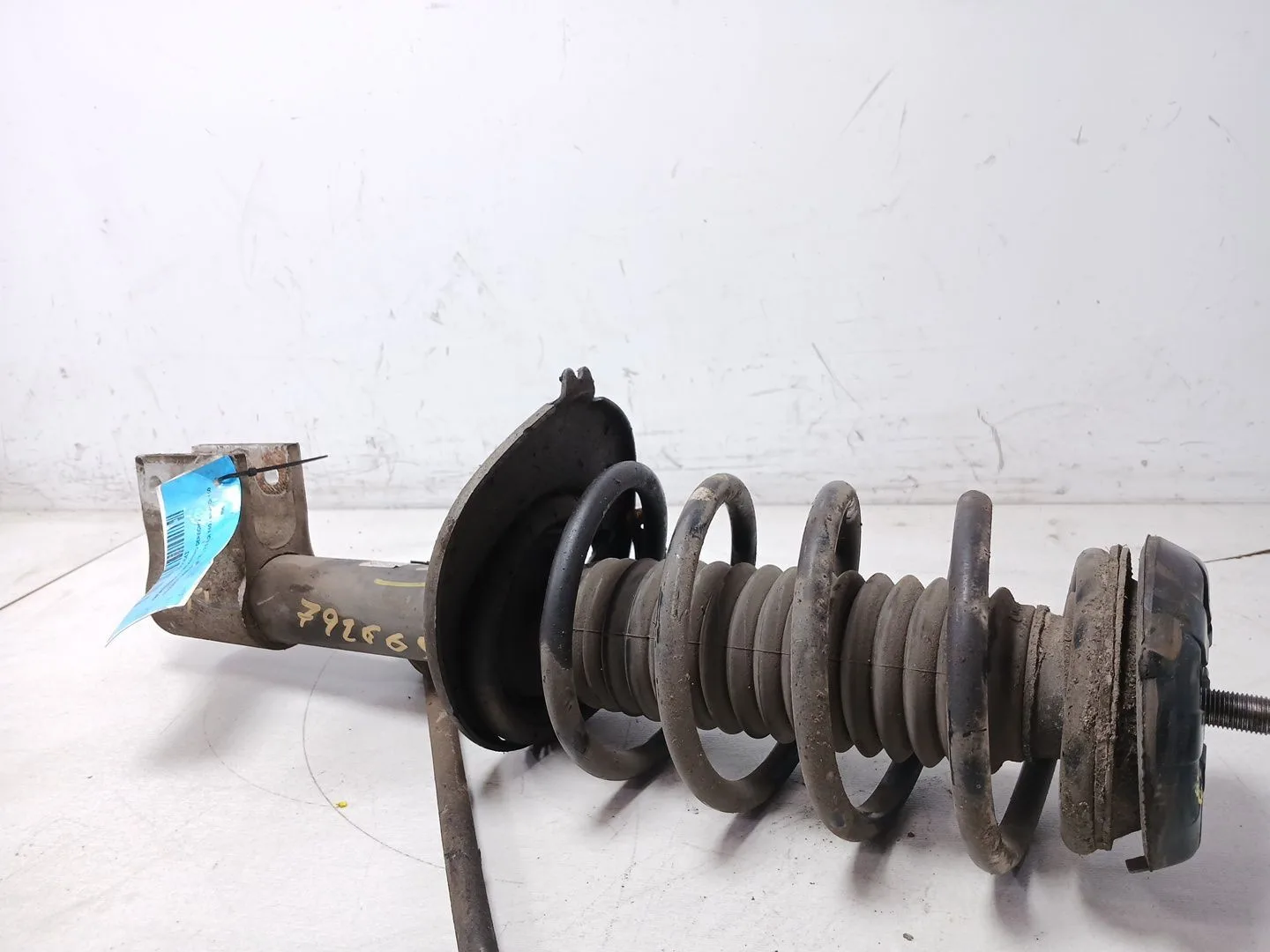 Amortiguador Delantero Derecho para Peugeot 5008 (0U_, 0E_)