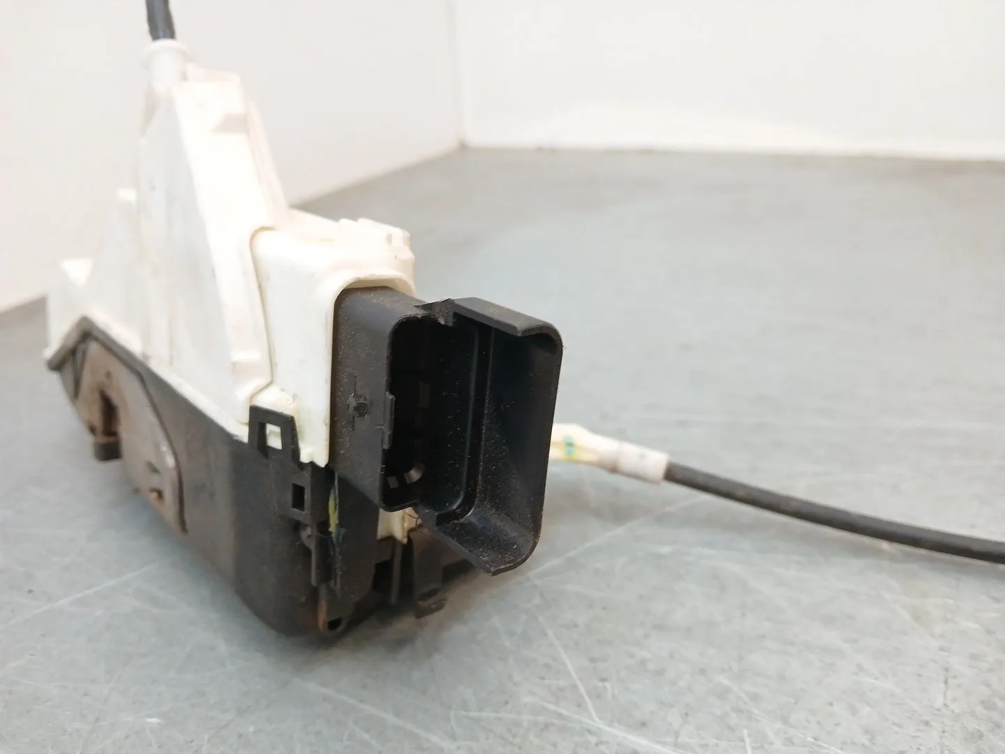 Cerradura Puerta Delantera Izquierda para Peugeot 5008 (0U_, 0E_)
