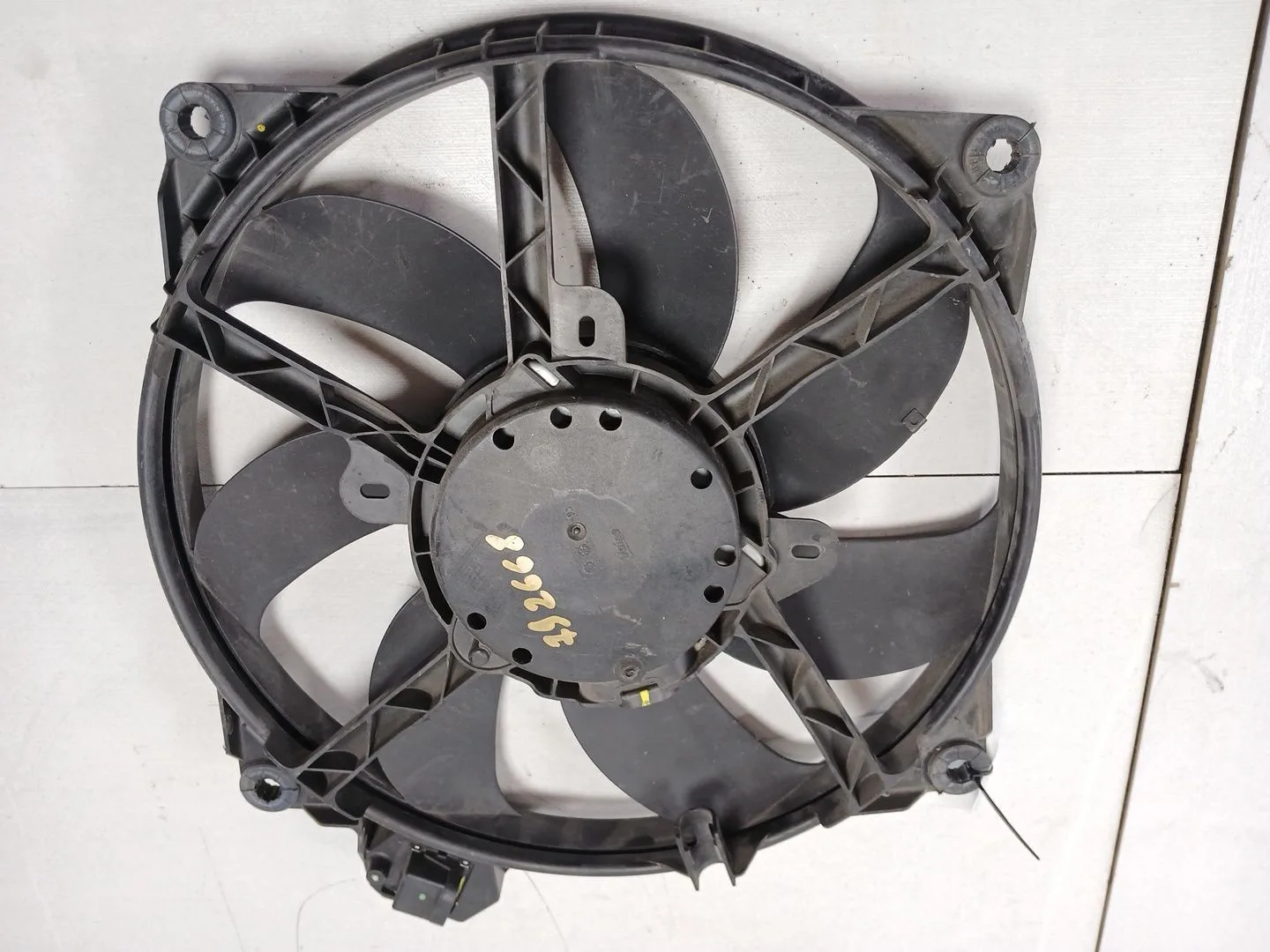 Electroventilador para Renault Scenic Iii (Jz0/1_)
