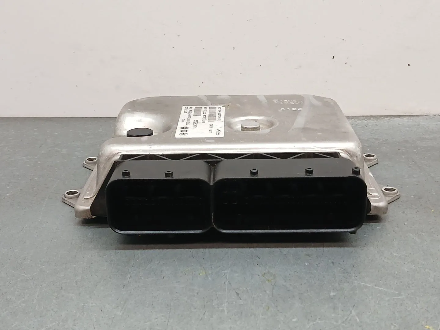 Centralita Motor Uce para Fiat Fiorino Furgoneta/Monovolumen (225_)