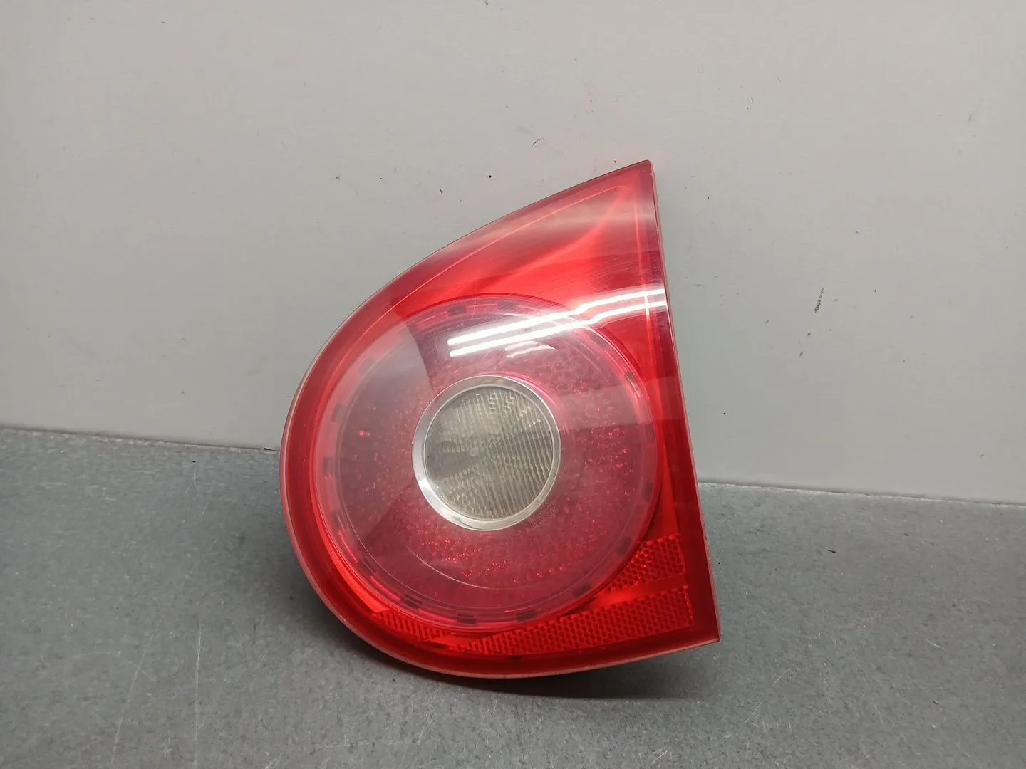 Piloto Trasero Derecho Interior para Volkswagen Golf V (1K1)