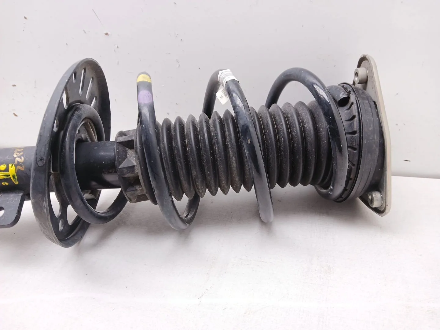 Amortiguador Delantero Izquierdo para Opel Combo E Tour / Life (K9)