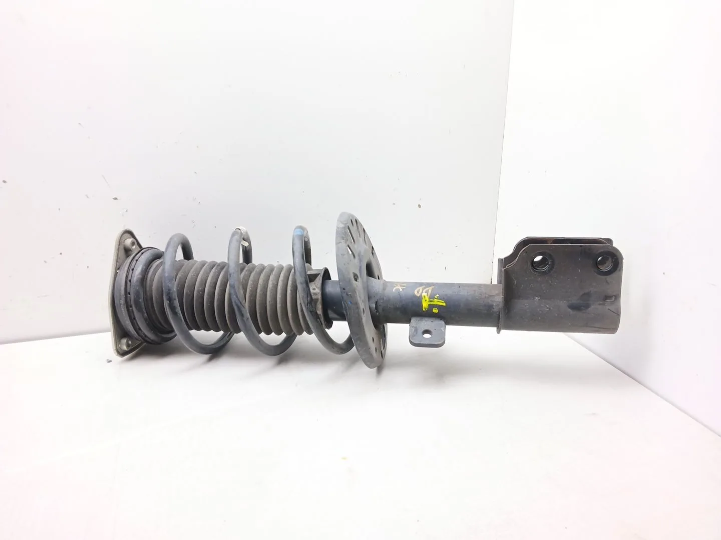 Amortiguador Delantero Derecho para Opel Combo E Tour / Life (K9)
