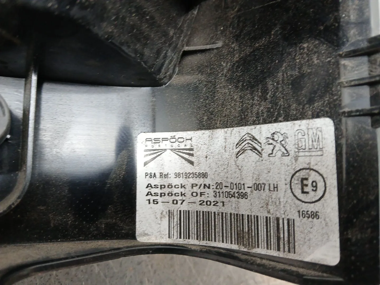 Piloto Trasero Izquierdo para Opel Combo E Tour / Life (K9)