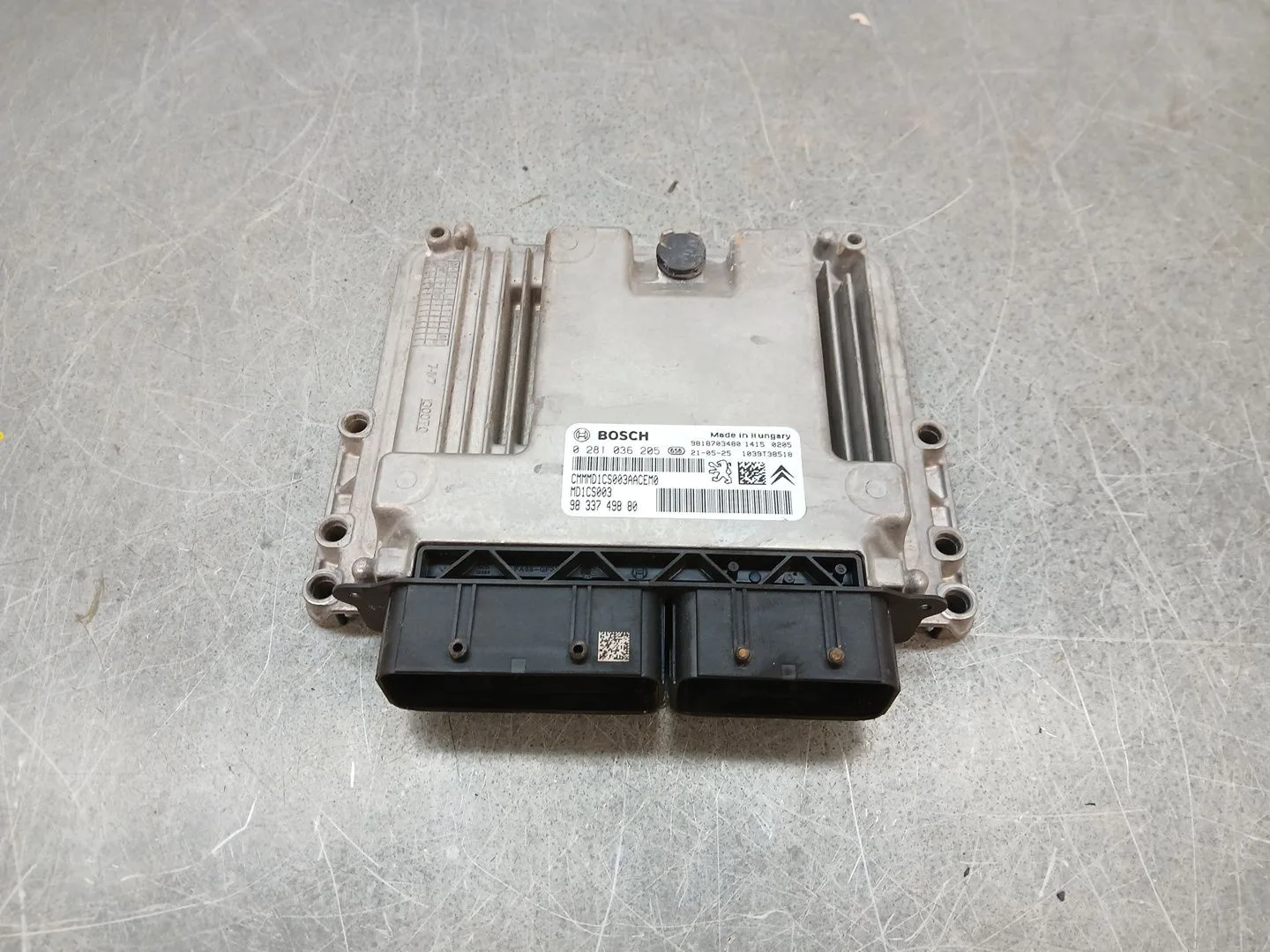 Centralita Motor Uce para Opel Combo E Tour / Life (K9)