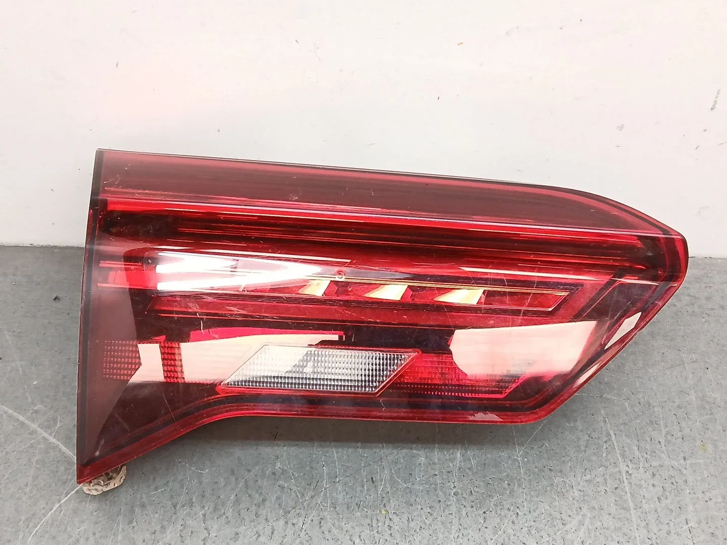 Piloto Trasero Izquierdo Interior para Volkswagen T-Roc (A11, D11)