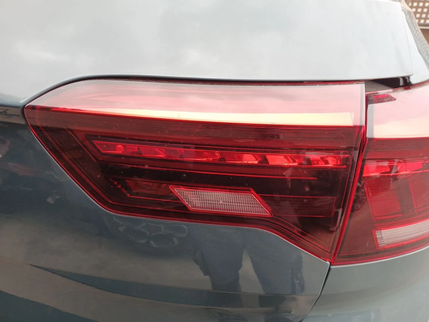 Piloto Trasero Derecho Interior para Volkswagen T-Roc (A11, D11)
