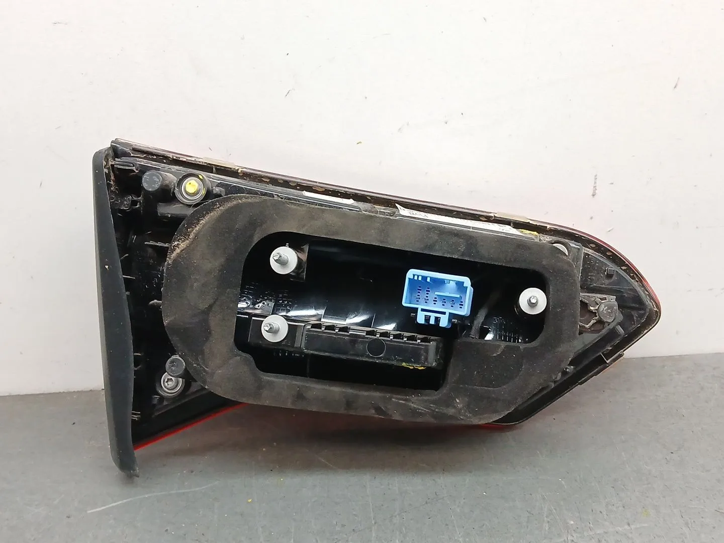 Piloto Trasero Derecho Interior para Volkswagen T-Roc (A11, D11)