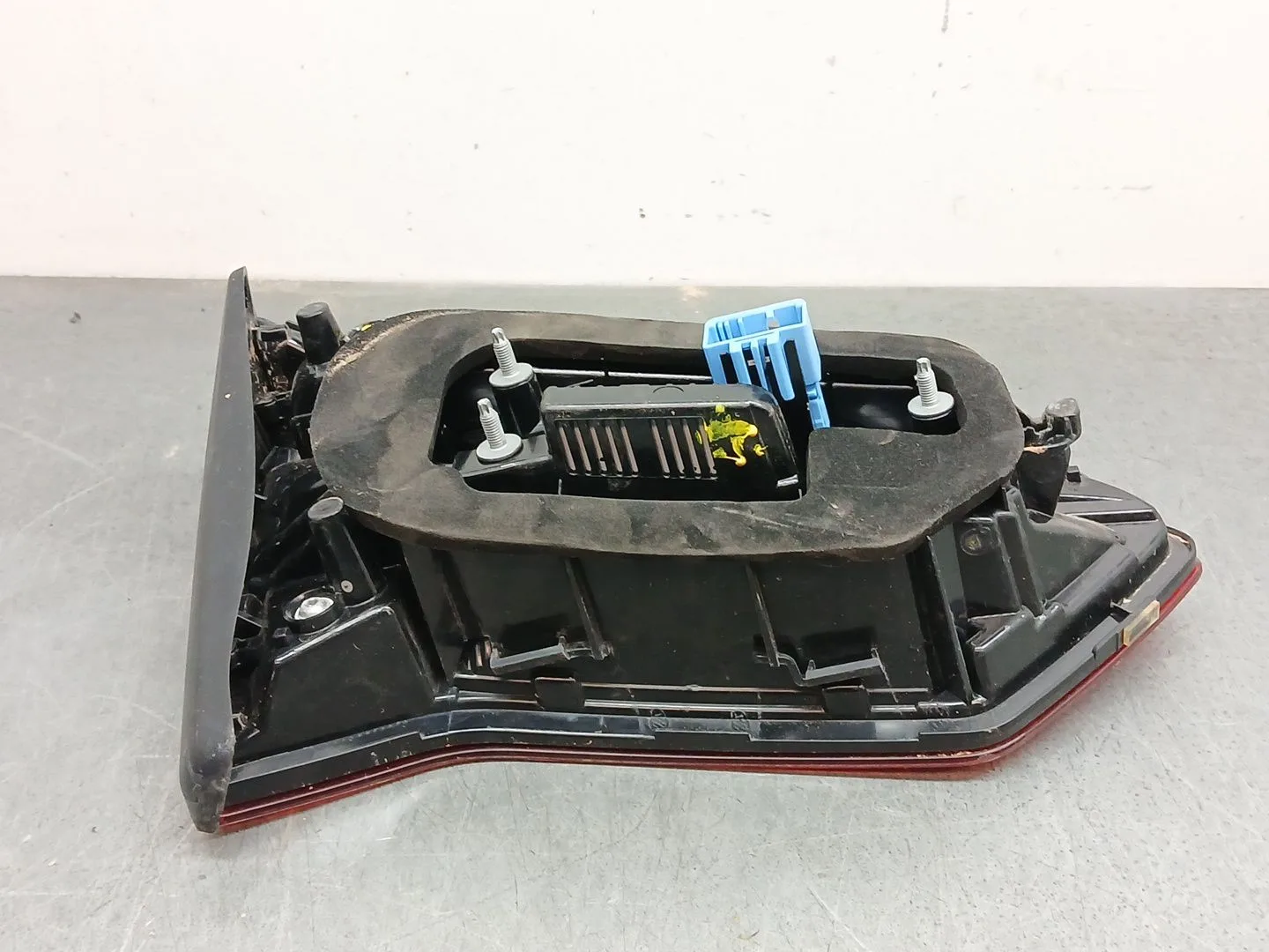 Piloto Trasero Derecho Interior para Volkswagen T-Roc (A11, D11)