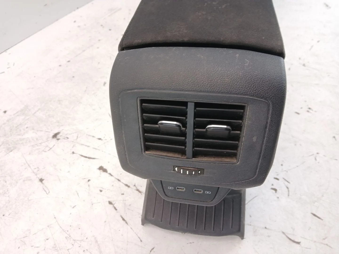 Apoyabrazos Central para Volkswagen T-Roc (A11, D11)