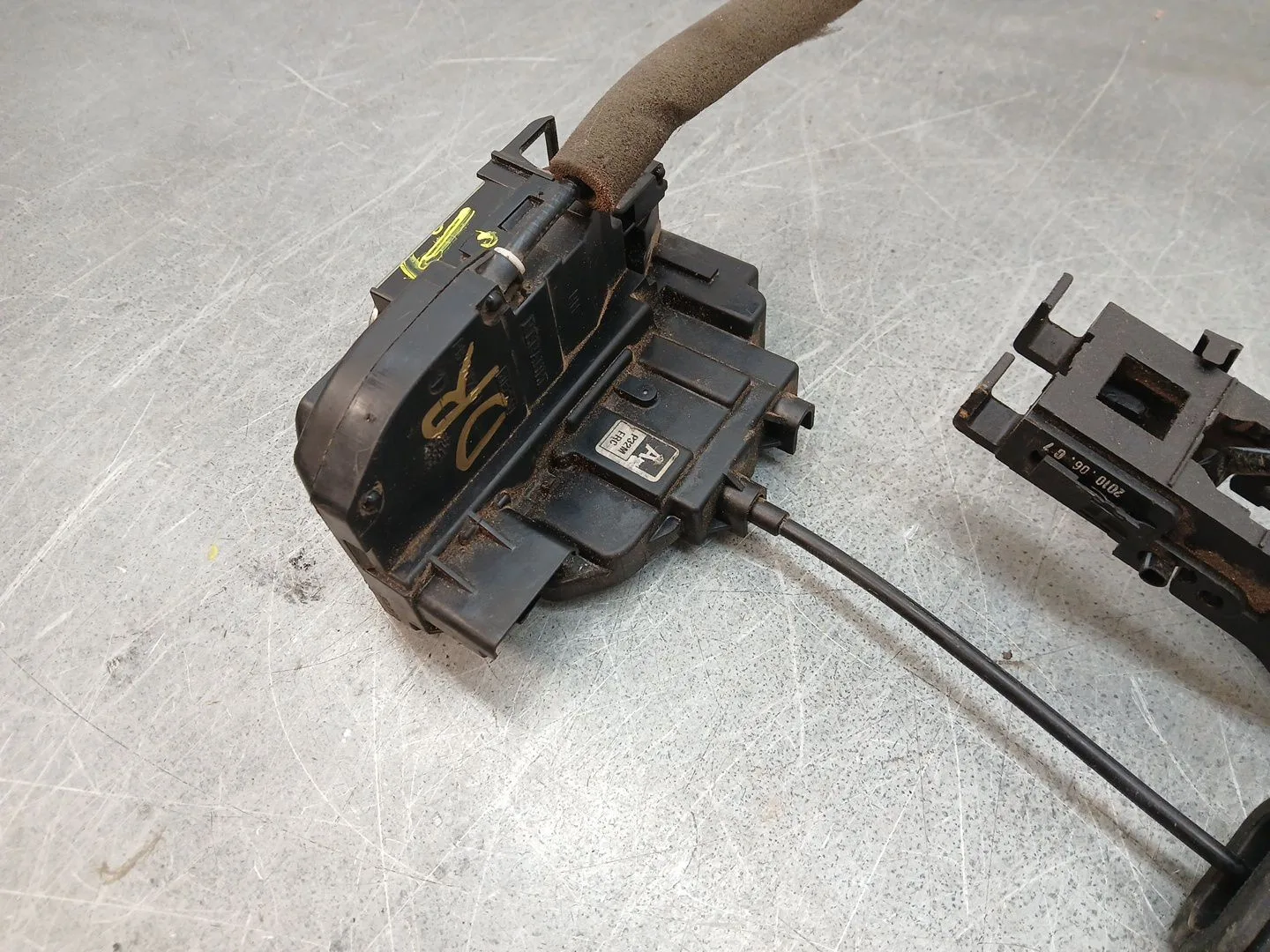 Cerradura Puerta Delantera Derecha para Renault Koleos I (Hy_)