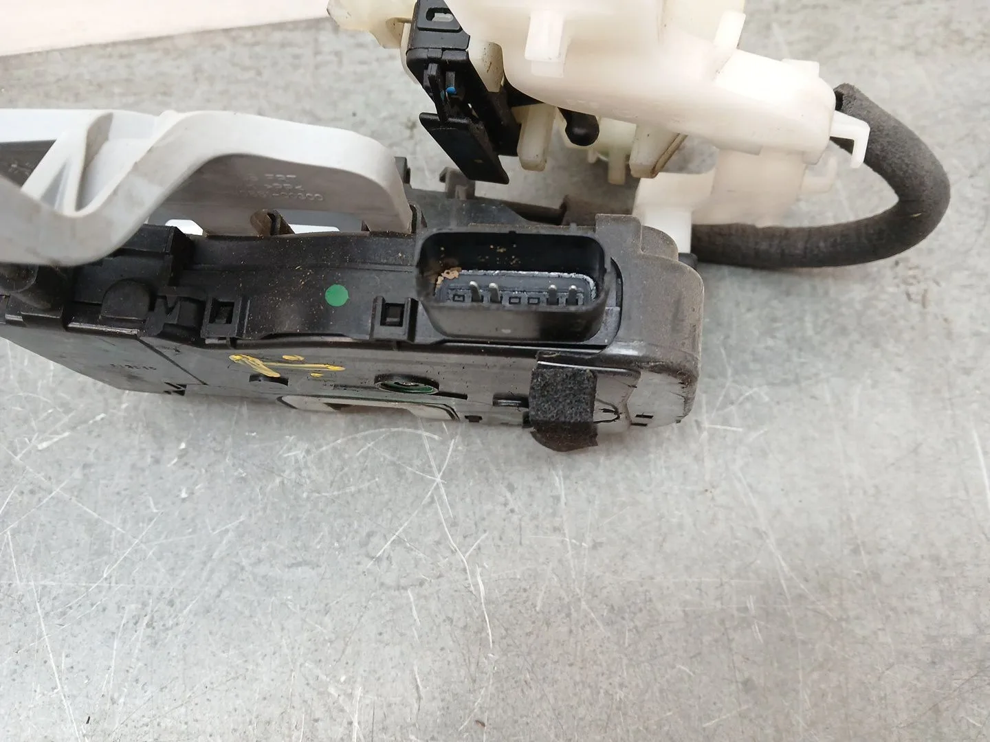 Cerradura Puerta Delantera Derecha para Kia Sportage Iii (Sl)
