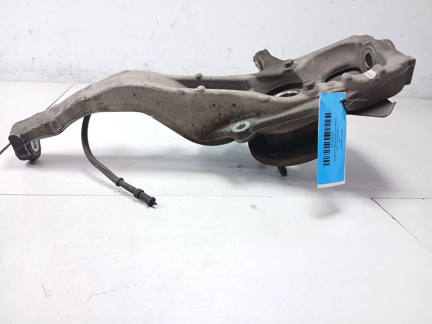 Mangueta Delantera Izquierda para Jeep Commander