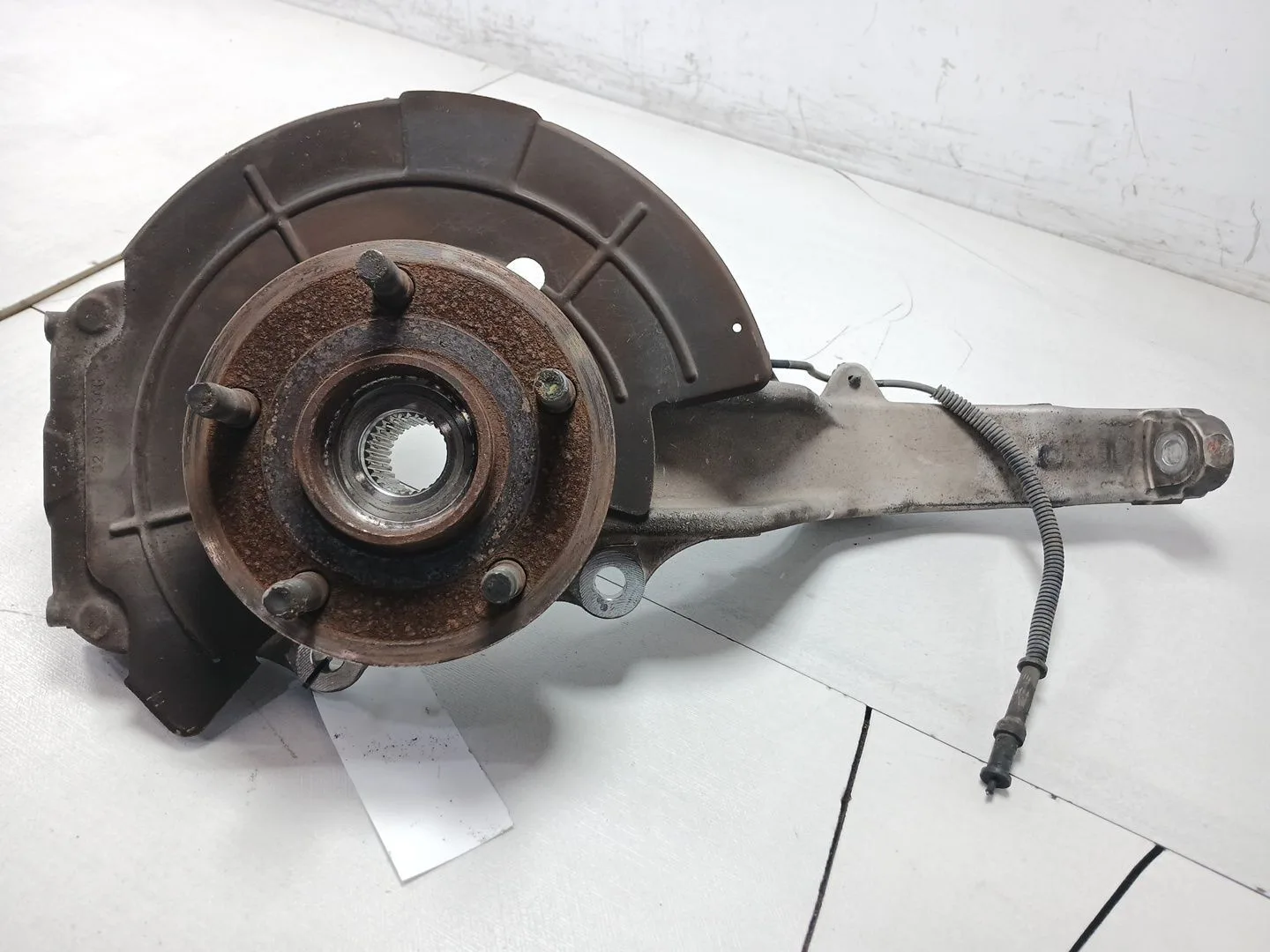 Mangueta Delantera Izquierda para Jeep Commander