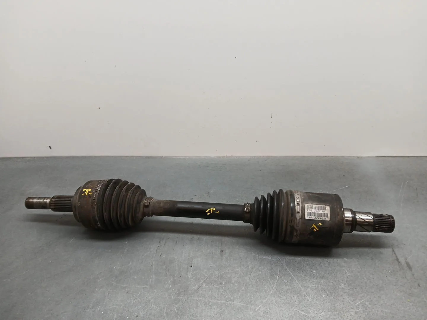 Transmision Delantera Izquierda para Jeep Commander