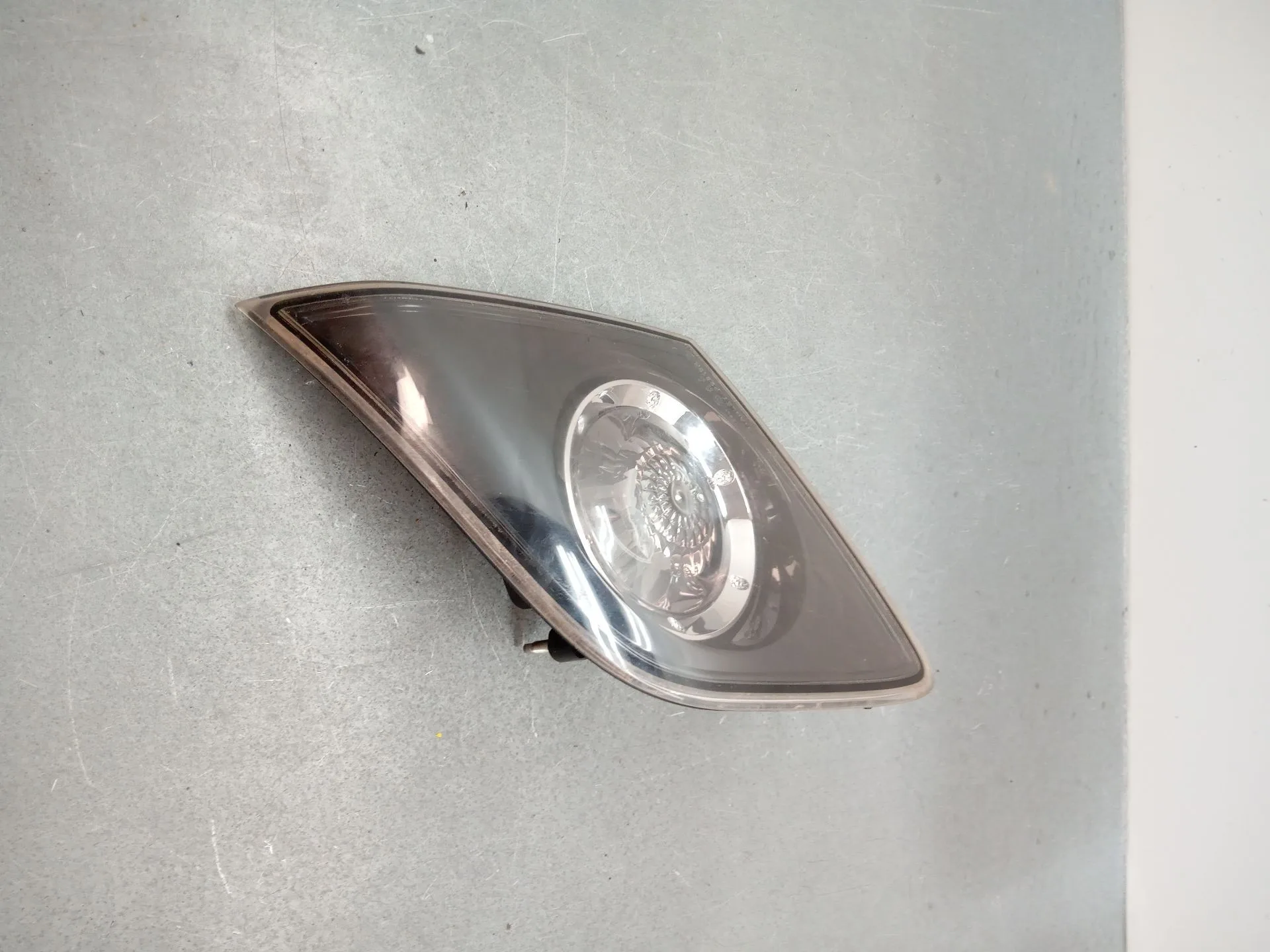 Piloto Trasero Derecho Interior para Mazda 3 (Bk)