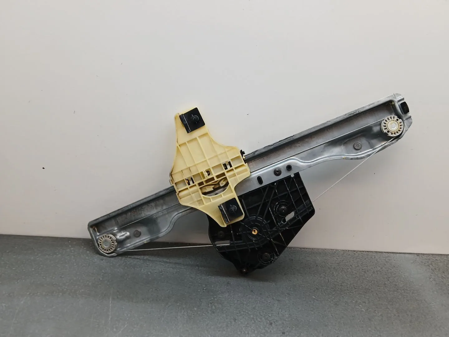 Elevalunas Delantero Derecho para Renault Megane E-Tech Suv