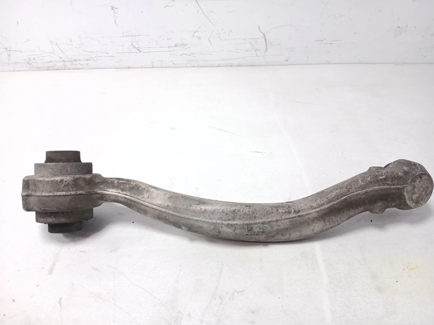 Brazo Suspension Inferior Delantero Derecho para Mercedes-Benz Clase C (W204) Berlina