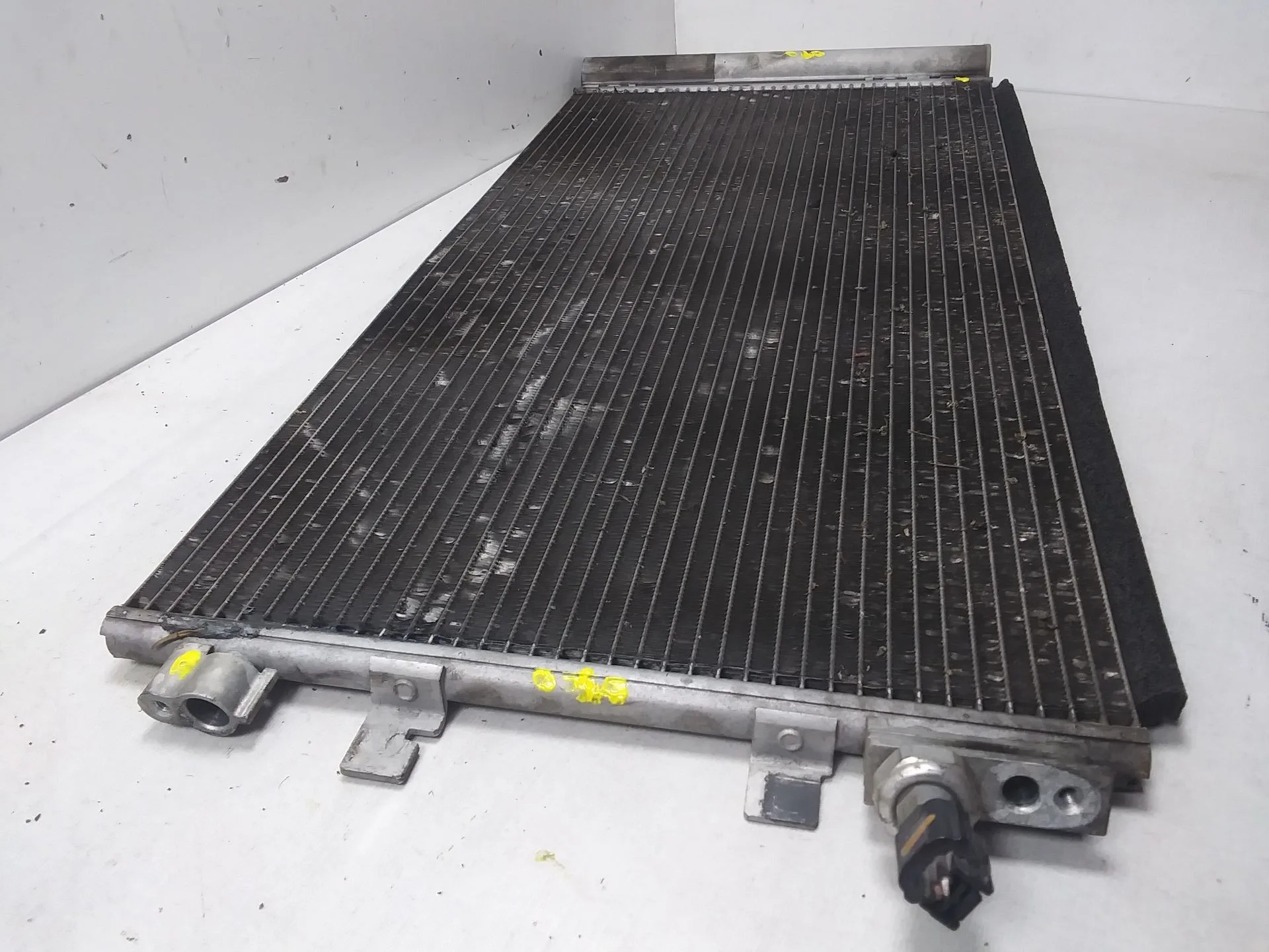 Condensador / Radiador Aire Acondicionado para Renault Scenic Iii (Jz0/1_)