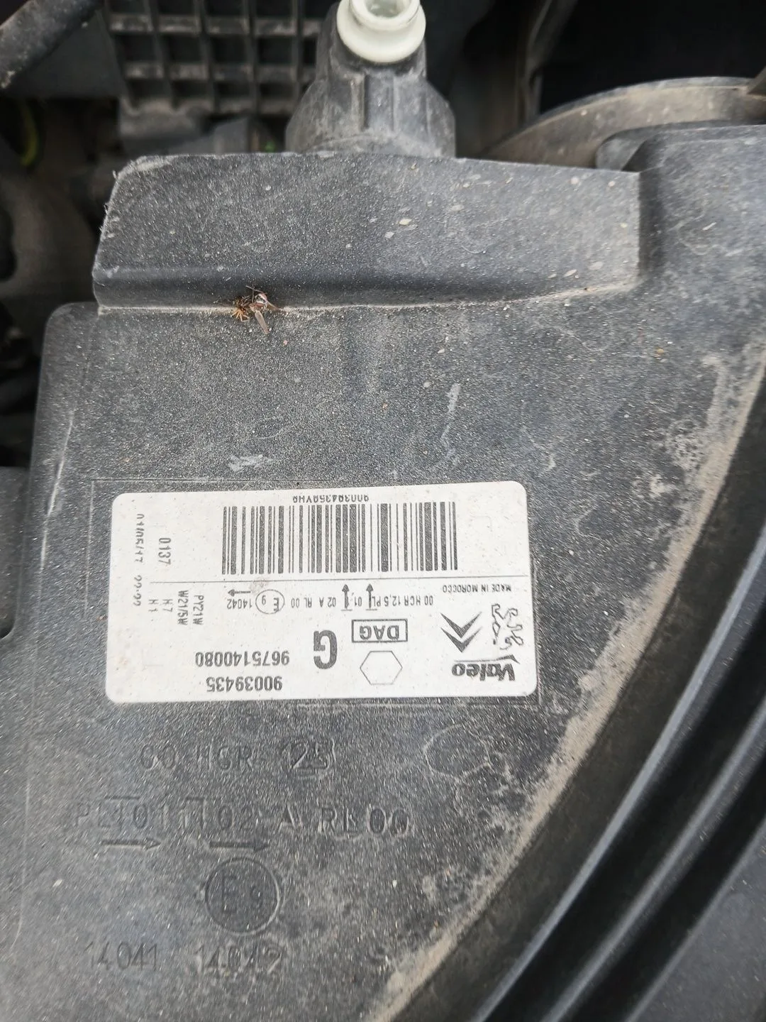 Faro Izquierdo para Citroën C-Elysee (Dd_)