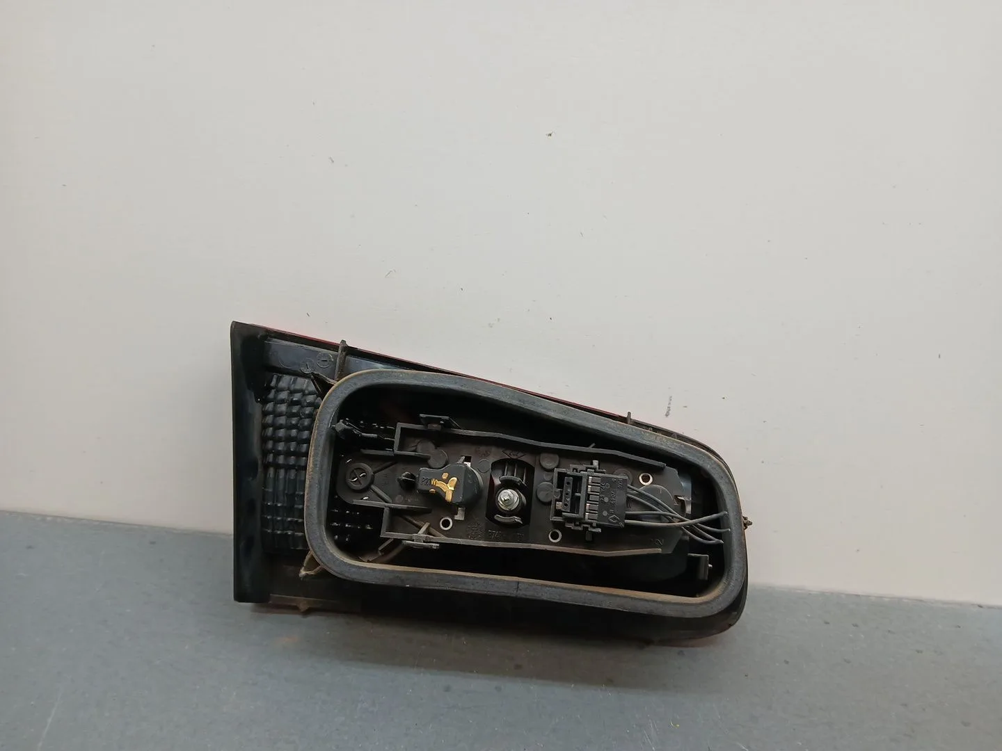 Piloto Trasero Derecho Interior para Renault Laguna Ii (Bg0/1_)