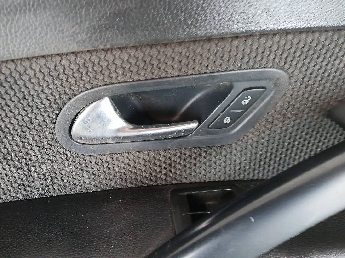 Guarnecido Puerta Delantera Izquierda para Volkswagen Scirocco Iii (137, 138)
